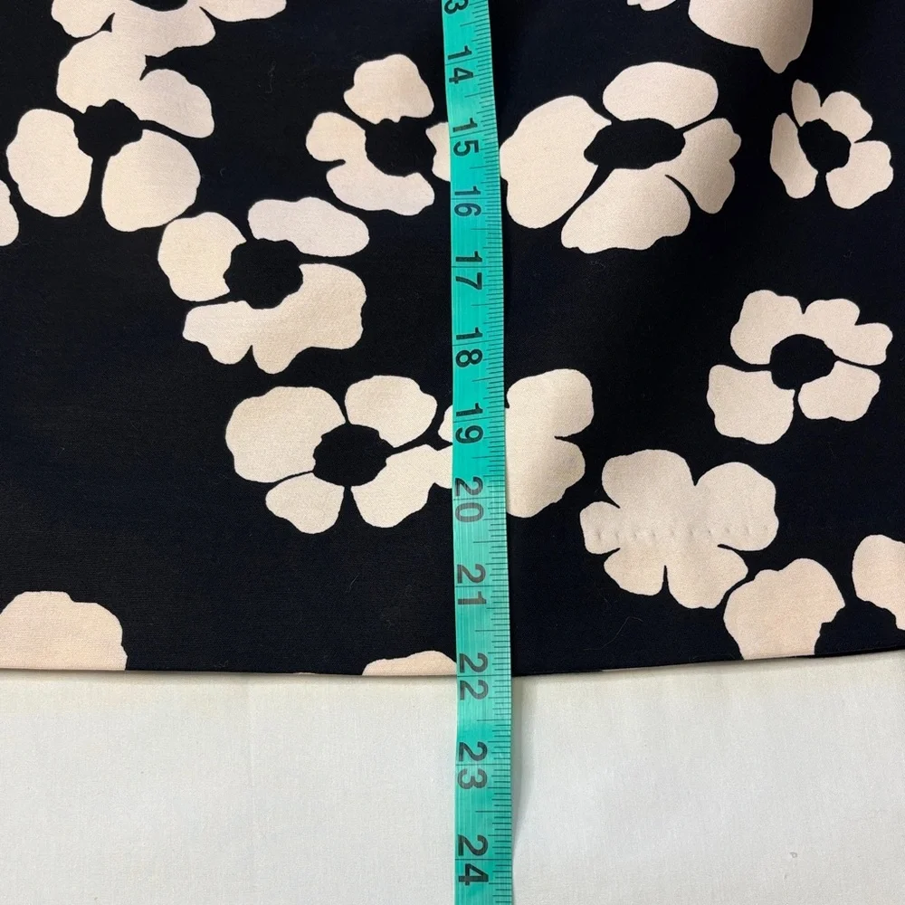 🖤 LOFT Black Cream Floral Midi Skirt Women’s Size 6, back zip with stretch🖤 - Picture 11 of 16